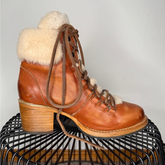 Freebird Norway Sherpa Lined Ankle Boots Size 6 Leather Tan and Cream - Picture 5 of 7